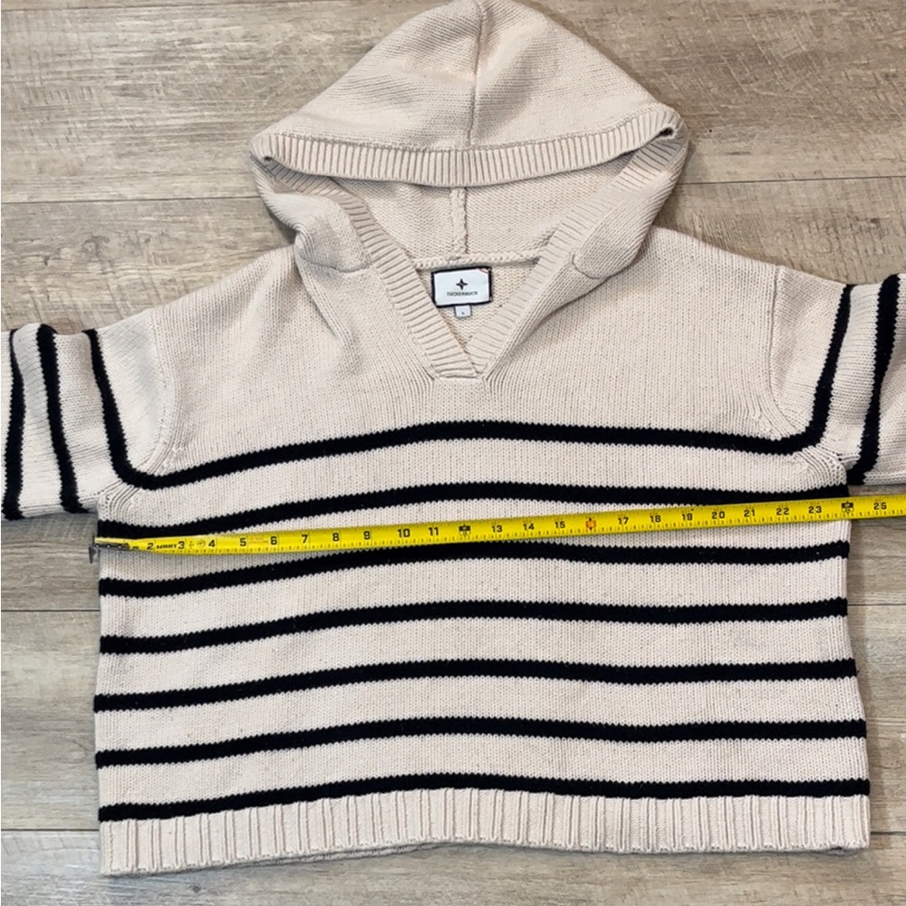 Tuckernuck Women’s Striped V-neck Hoodie Sweater Size Large - Picture 5 of 7